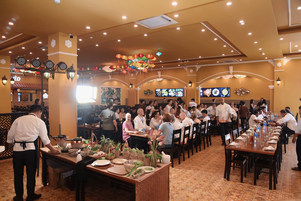 Tiệc mời các Đầu Bếp Quốc Tế